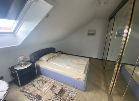 Ettlingen Appartment Doppelzimmer Doppelbett